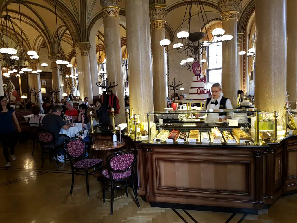 Best Coffeehouses in the City Center of Vienna, Austria - The Vienna