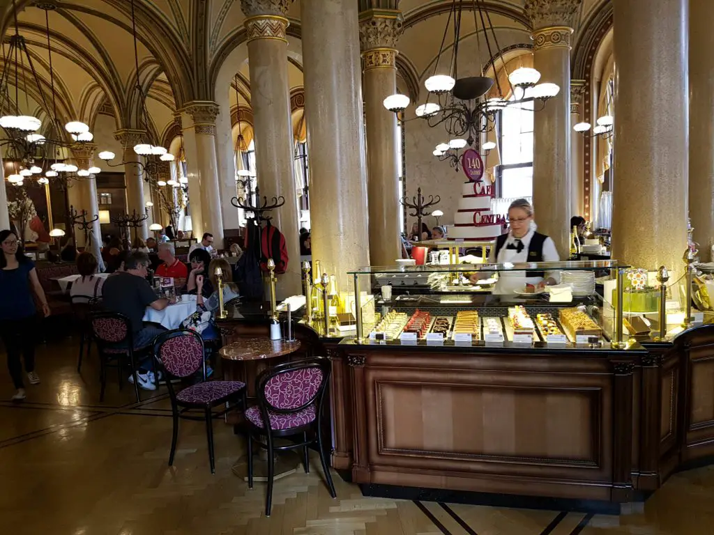 famous vienna coffee house