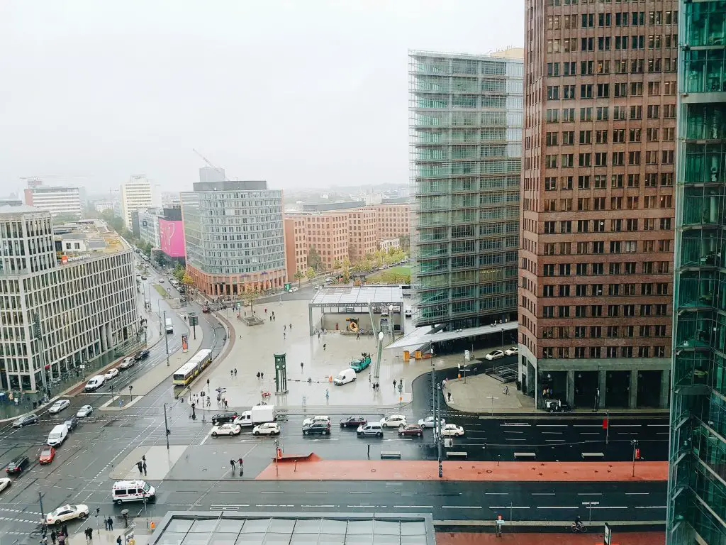 DropboxChooserAPI_BerlinPotsdamerPlatz