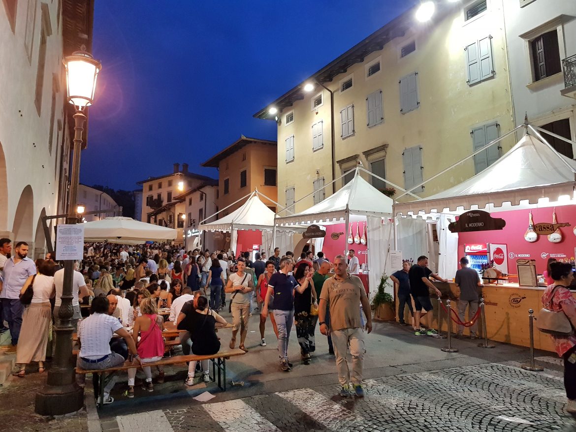 Aria di Festa San Daniele Prosciutto Festival Feiern wie die