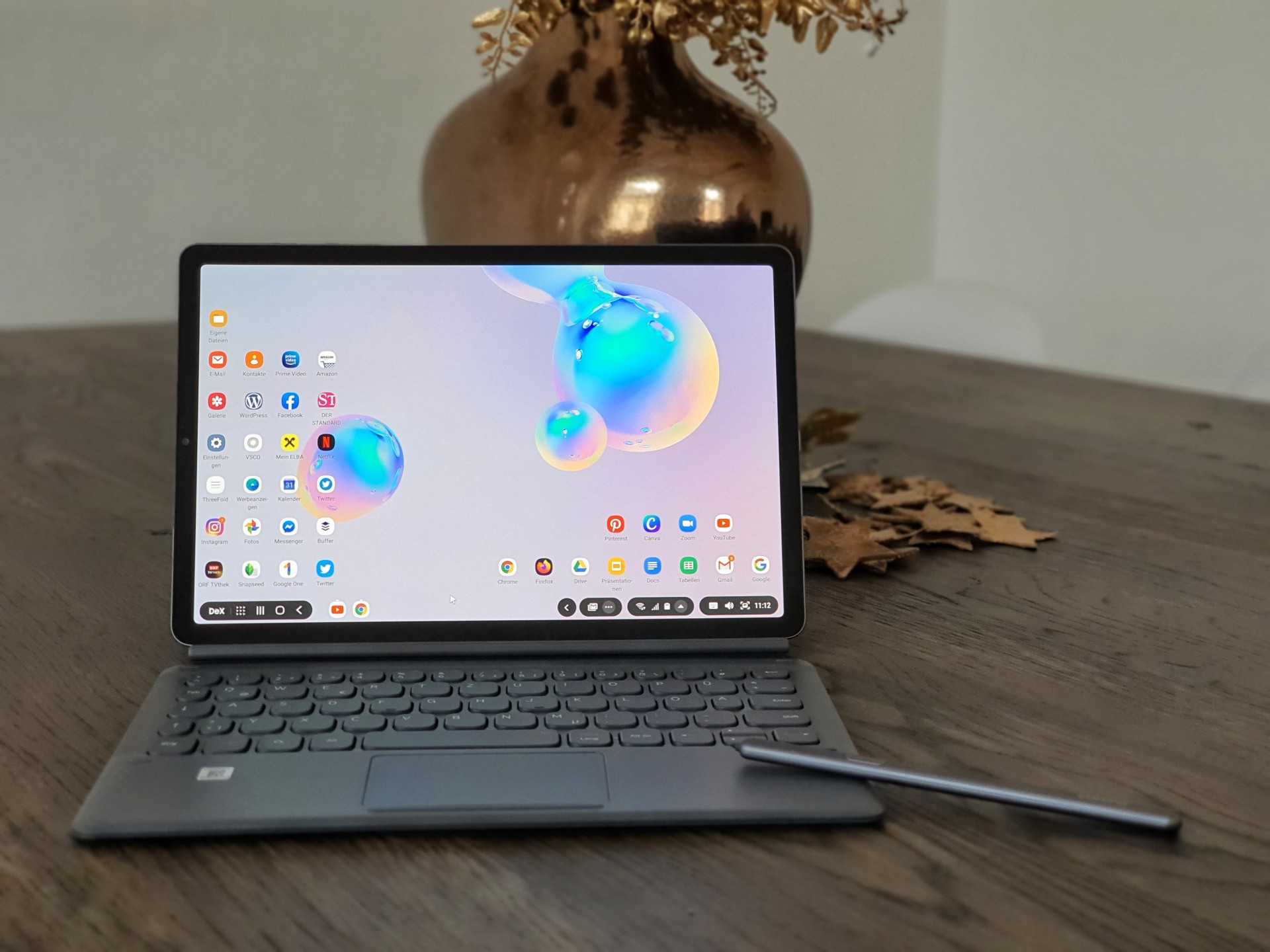 Create, Learn, and Relax with the Stylish Galaxy Tab S6 Lite - Samsung US  Newsroom