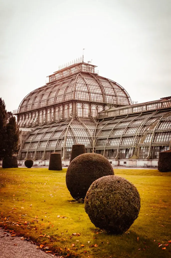 SchönbrunnVienna_TravelTips_theviennablog