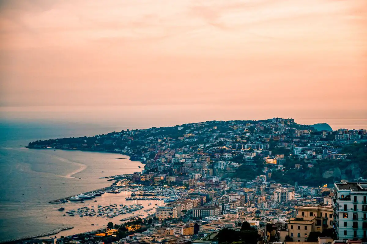 Naples_TravelTips_Theviennablog