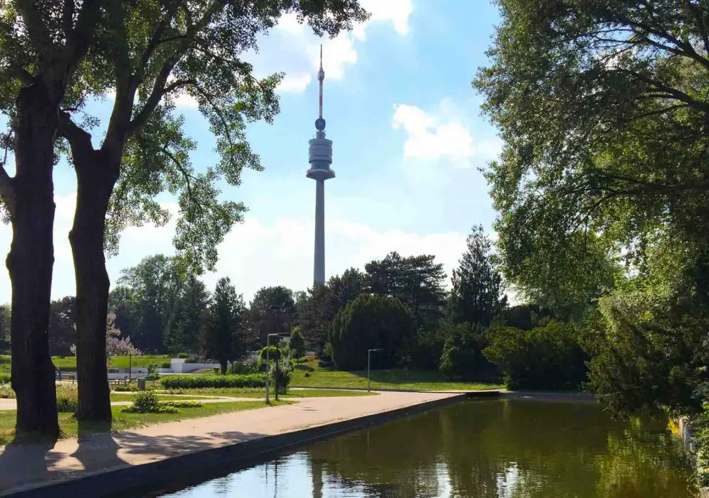 DanubeTowerDonauturmWien