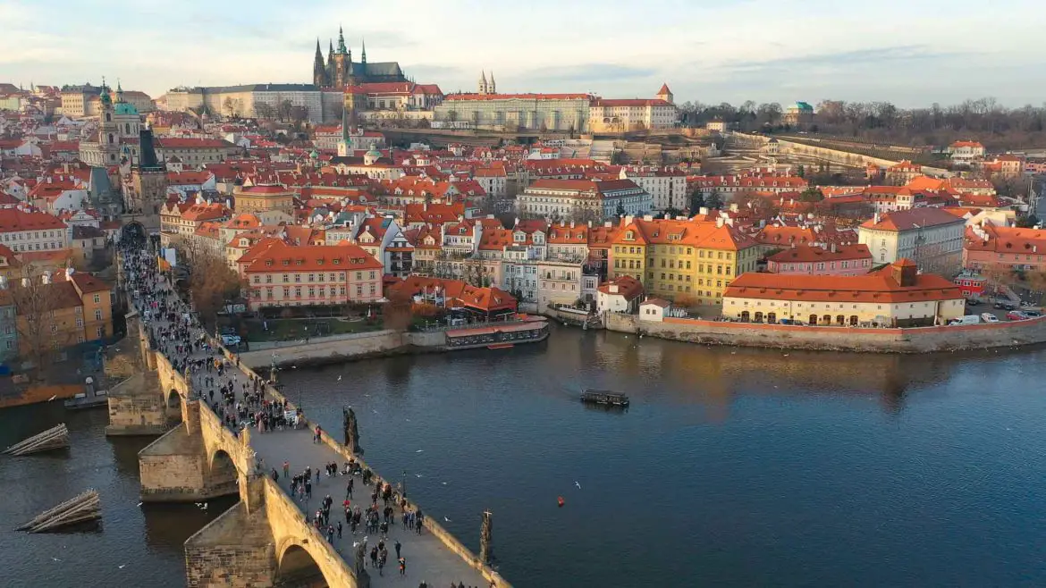 Prague3DaysItinerary_CharlesBridge