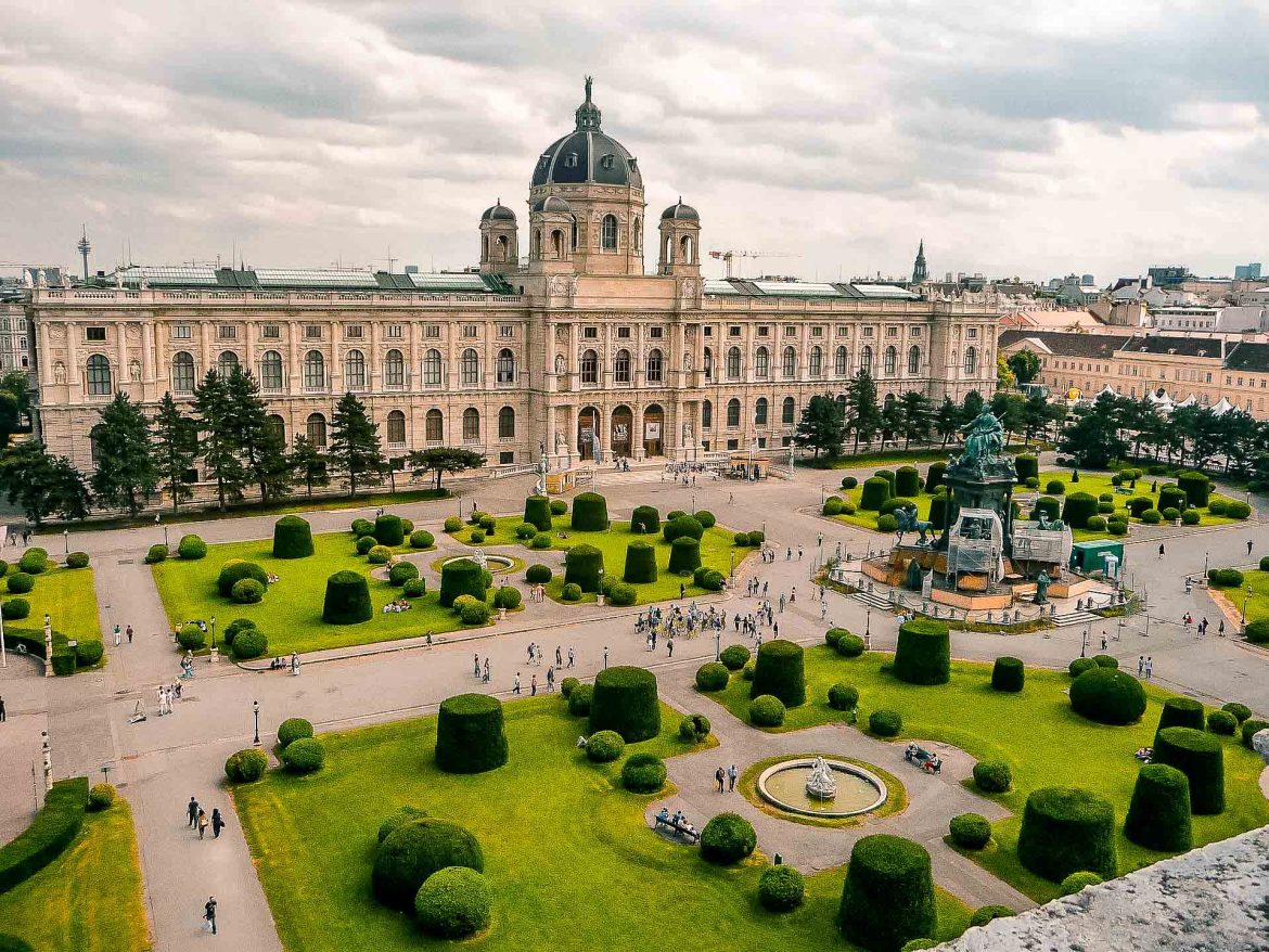 RESPONSIBLE TRAVEL TIPS FOR VISITING VIENNA